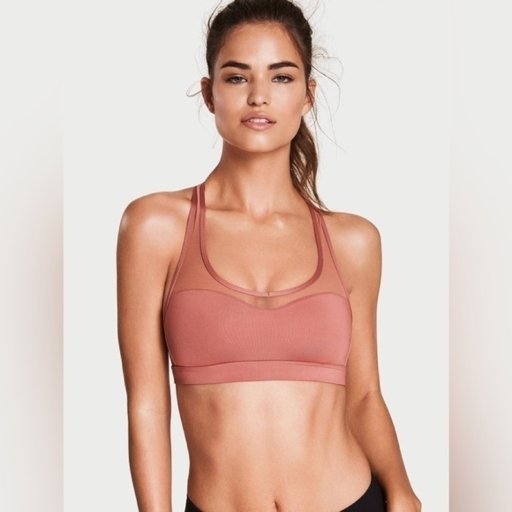 VICTORIA'S Secret VSX sea foam green Sport Mesh Racerback Sport Bra size 32b